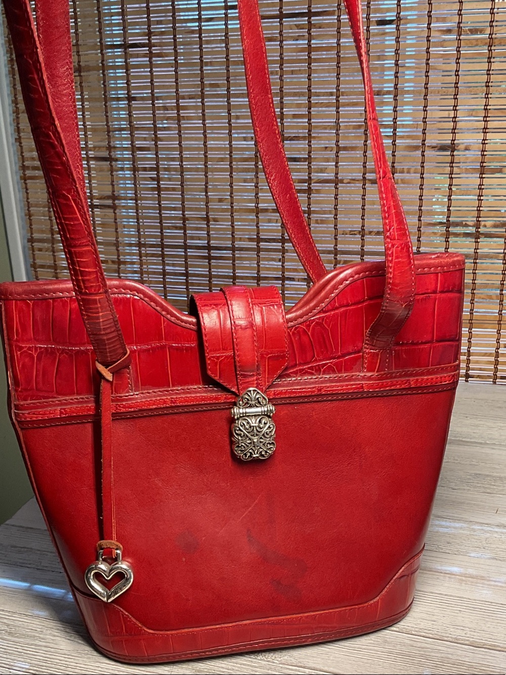 Vintage Brighton leather bucket shoulder bag red